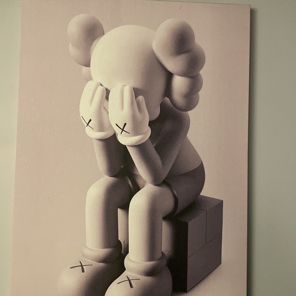 KAWS - Picture 2 of 2